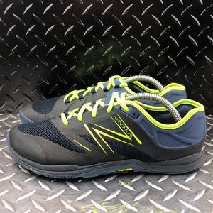 NEW BALANCE MINIMUS EUC
